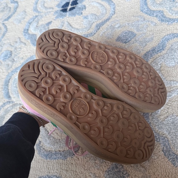 ADIDAS GAZELLE BOLD SHOES in True Pink / Green / Cloud White - Picture 5 of 7